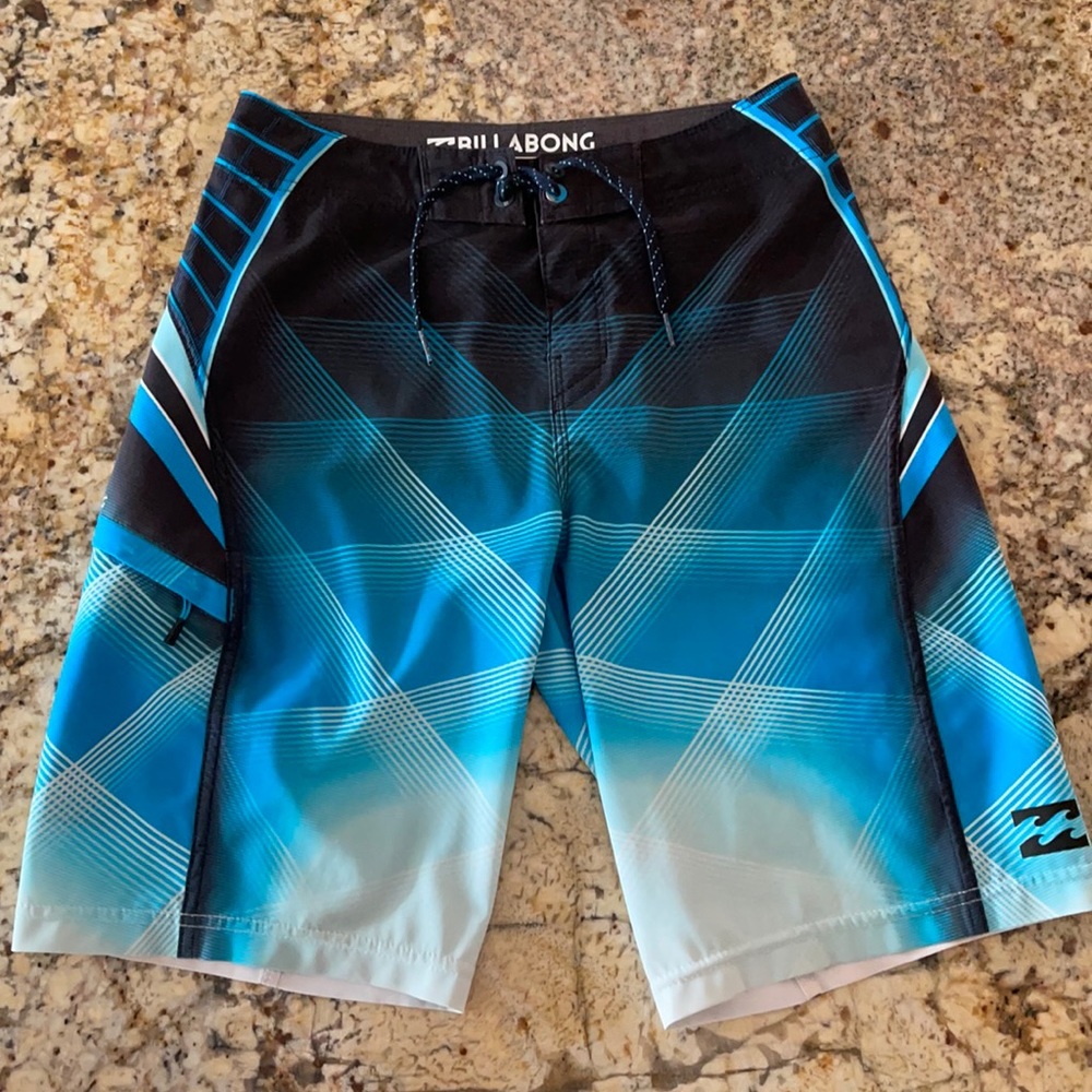 Billabong Platinum X board shorts